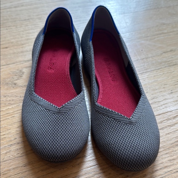 Rothy's Shoes - Rothy's Charcoal Round Toe Flats, size 8